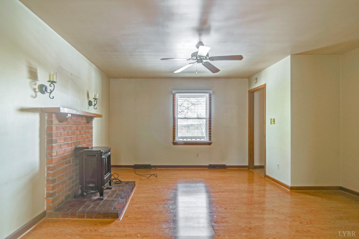 2598 Stapleton Road Madison Heights, VA 24572 - Photo 8 of 54