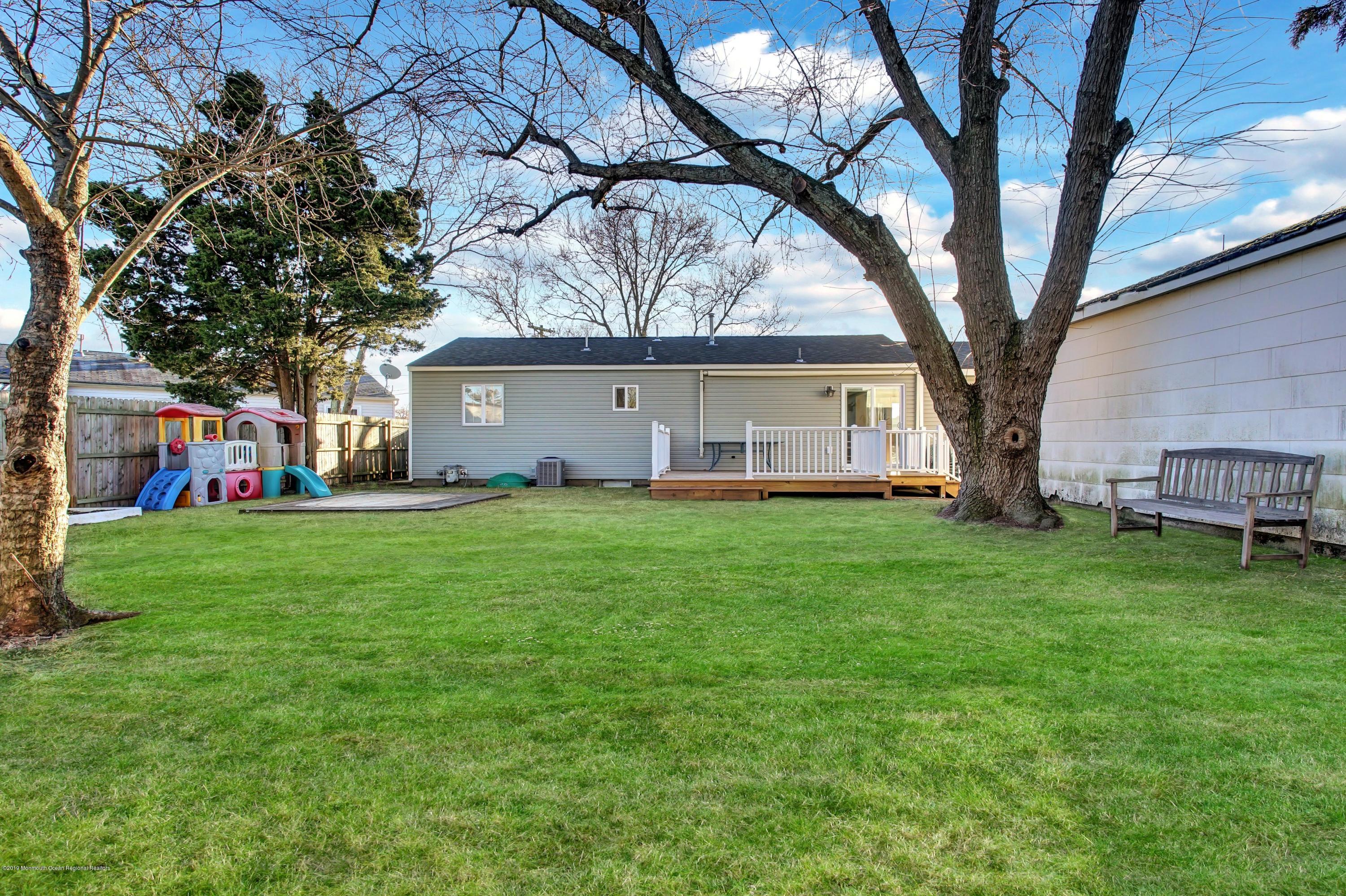 328 Stearman Road Brick, NJ 08723 - Photo 8 of 28 011_dsc06609_1