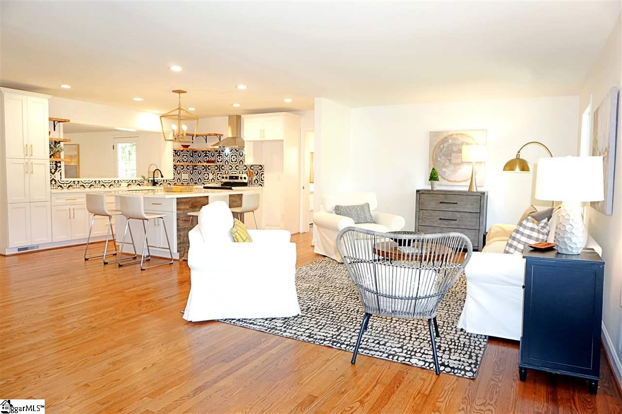 106 Vine Hill Road Greenville, SC 29607 - Photo 3 of 19