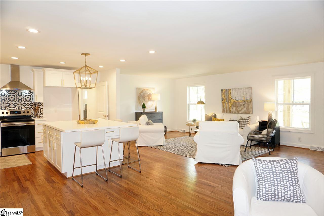 106 Vine Hill Road Greenville, SC 29607 - Photo 5 of 19