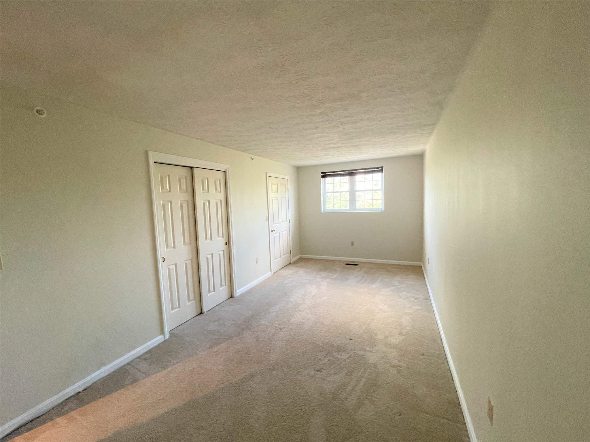 96 River Road, Unit 403 Manchester, NH 03104 - Photo 10 of 20