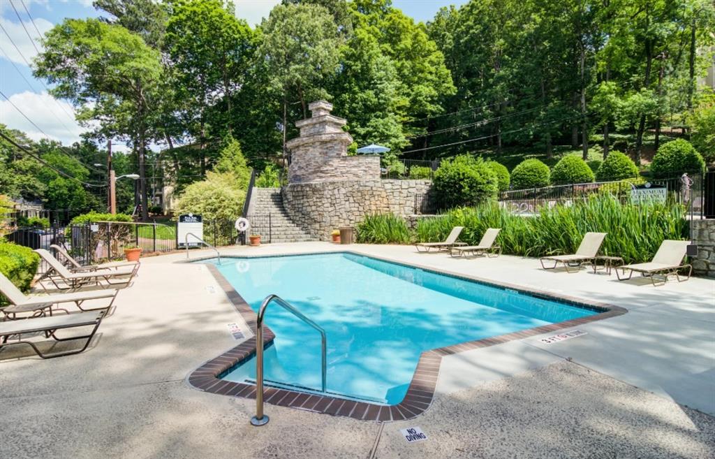 2383 Akers Mill Road Southeast, Unit L01 Atlanta, GA 30339 - Photo 20 of 30