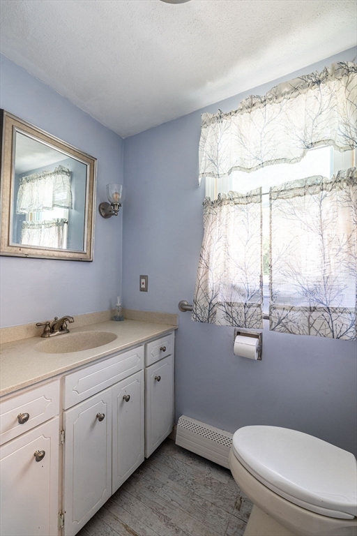 148 South Street Reading, MA 01867 - Photo 31 of 42