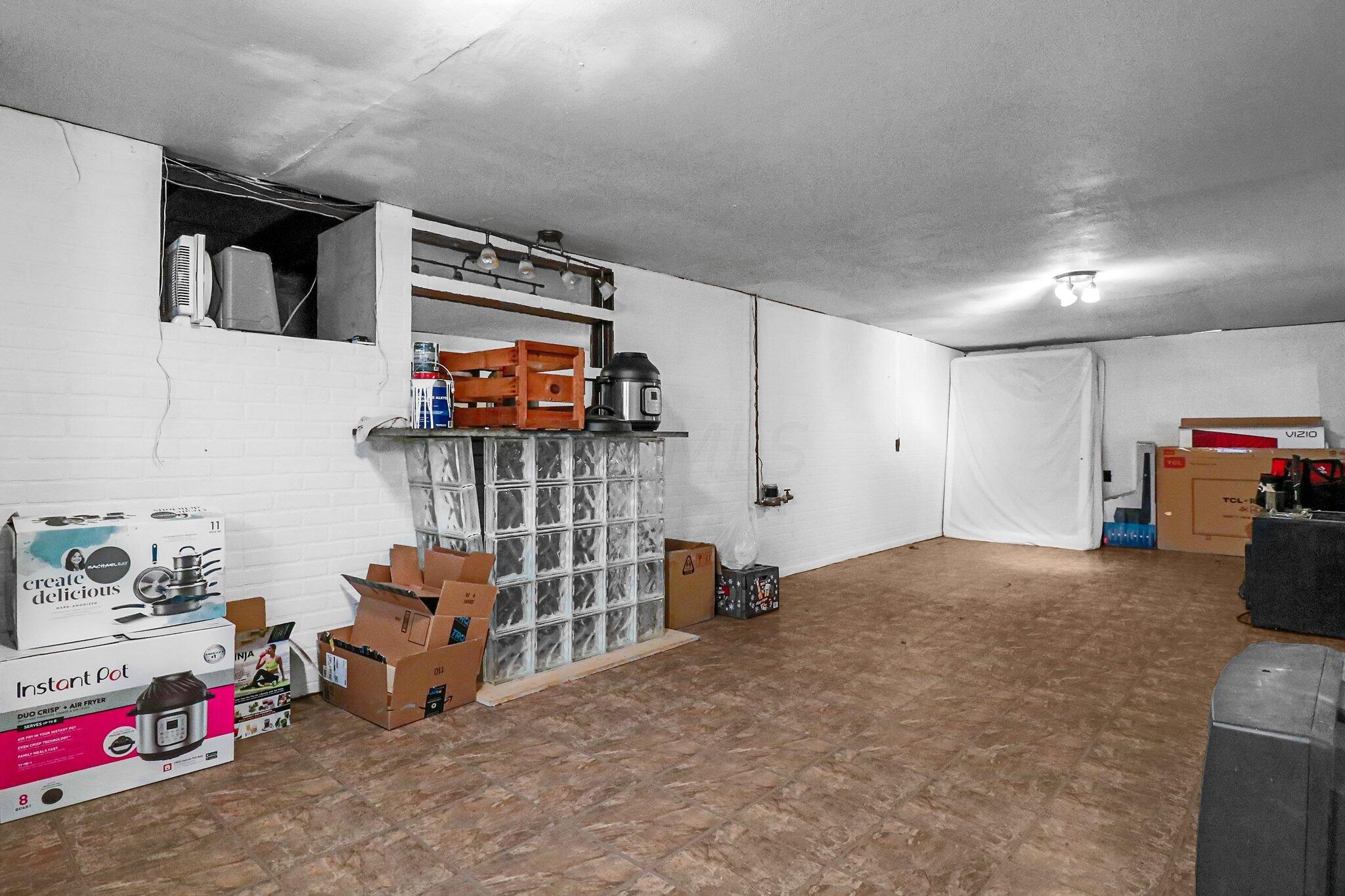 3494 Maize Road Columbus, OH 43224 - Photo 20 of 28 19-web-or-mls-3494-maize-rd