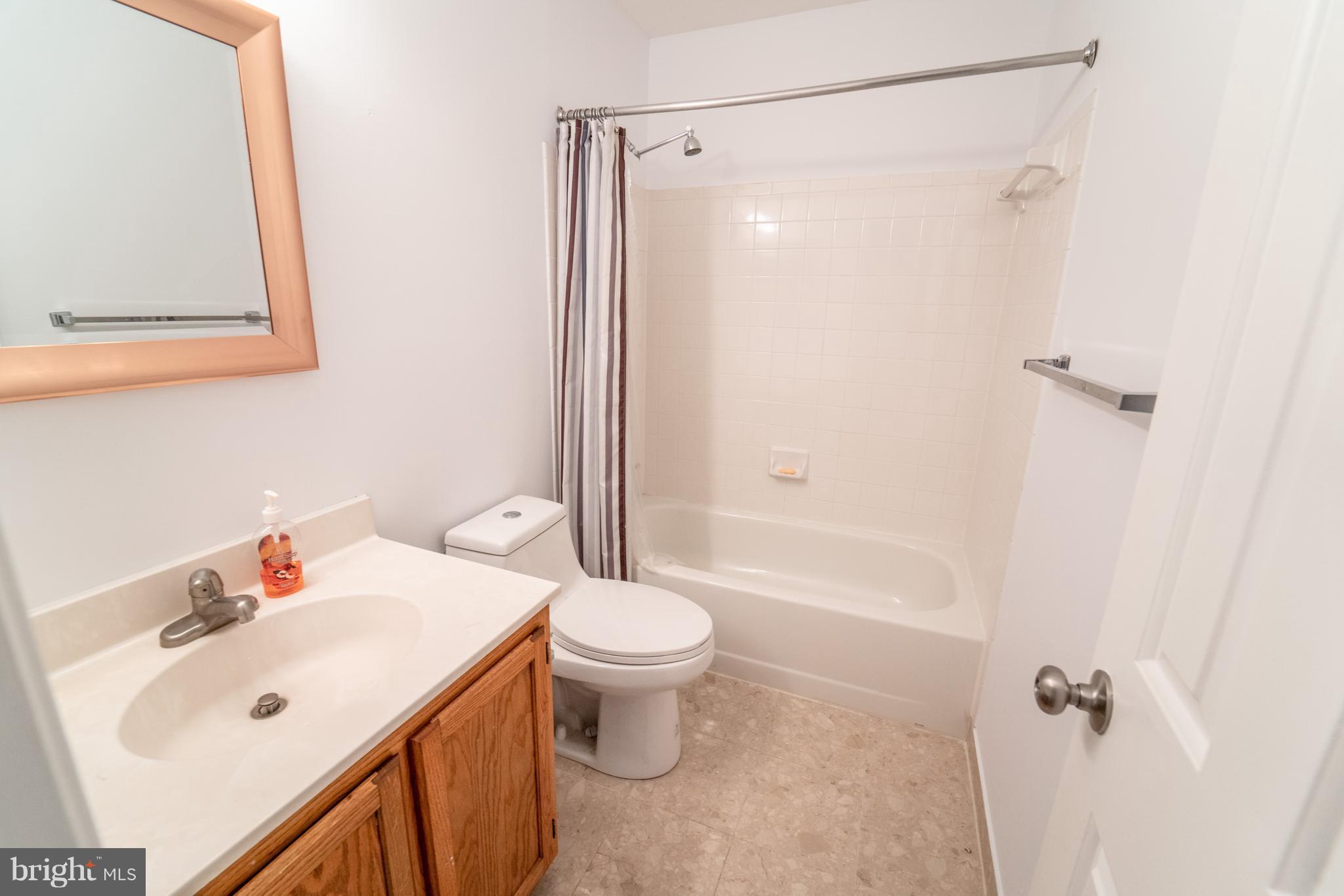 14903 Hatteras Way Silver Spring, MD 20906 - Photo 20 of 30 Renovated Hallway Bath