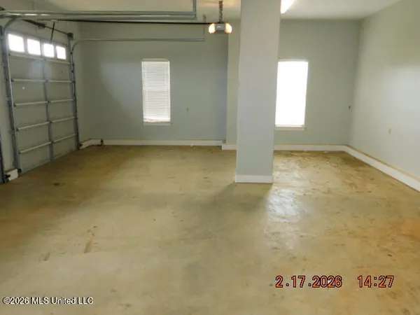 $639,900 | 9090 Sandy Drive, Olive Branch, MS 38654