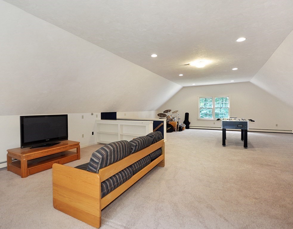 76 Charter Road Acton, MA 01720 - Photo 13 of 27