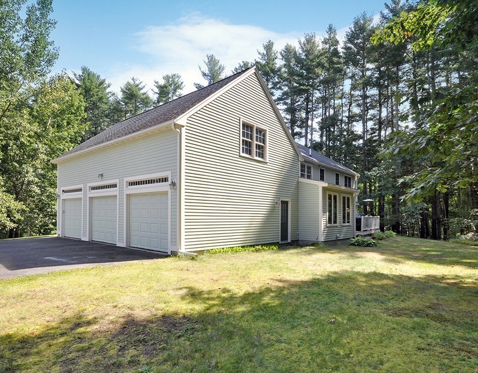 76 Charter Road Acton, MA 01720 - Photo 23 of 27