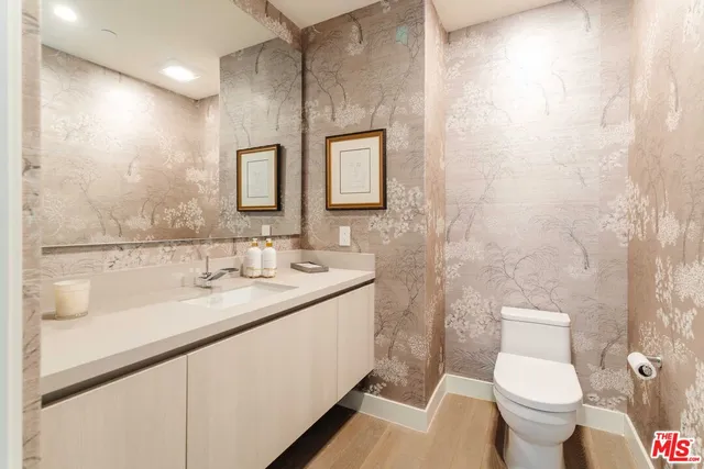 a view of a terrace with sky view