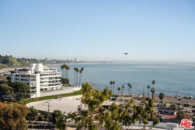 $3,795,000 | 17324 Tramonto Drive, Unit 502, Pacific Palisades, CA 90272