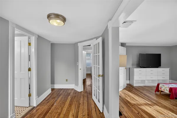 $1,799,000 | 247 Broadway, Pleasantville, NY 10570