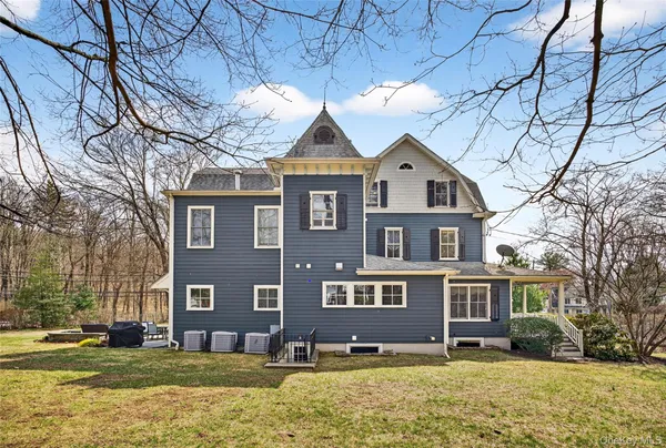 $1,799,000 | 247 Broadway, Pleasantville, NY 10570
