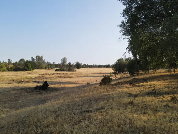 $2,900,000 | Old Oregon Trail, Redding, CA 96002