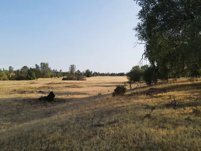 $2,900,000 | Old Oregon Trail, Redding, CA 96002