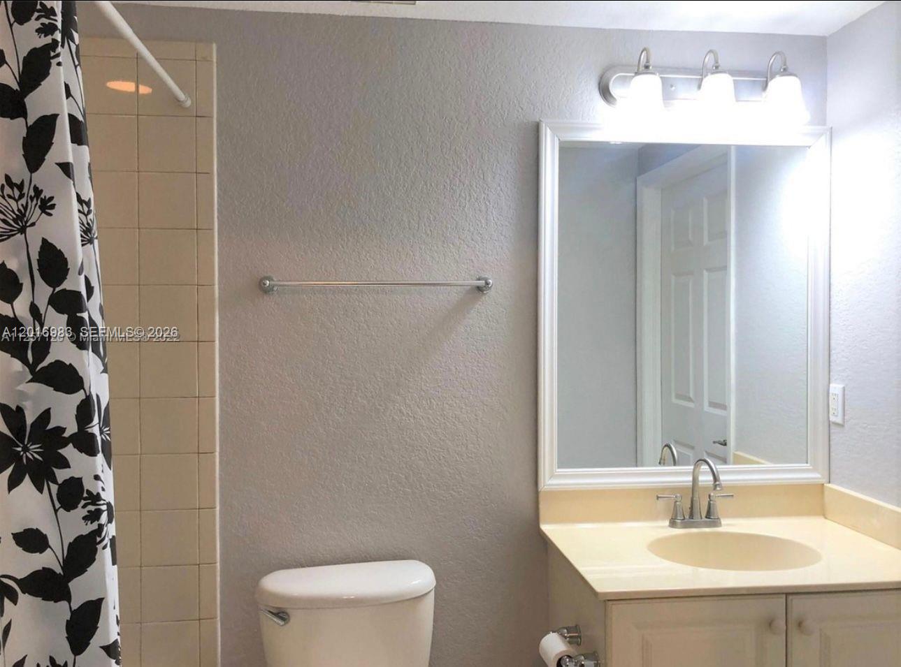 1971 Freeport Drive, Unit 4915 Riviera Beach, FL 33404 - Photo 16 of 25