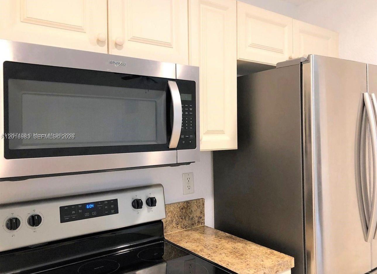 1971 Freeport Drive, Unit 4915 Riviera Beach, FL 33404 - Photo 4 of 25
