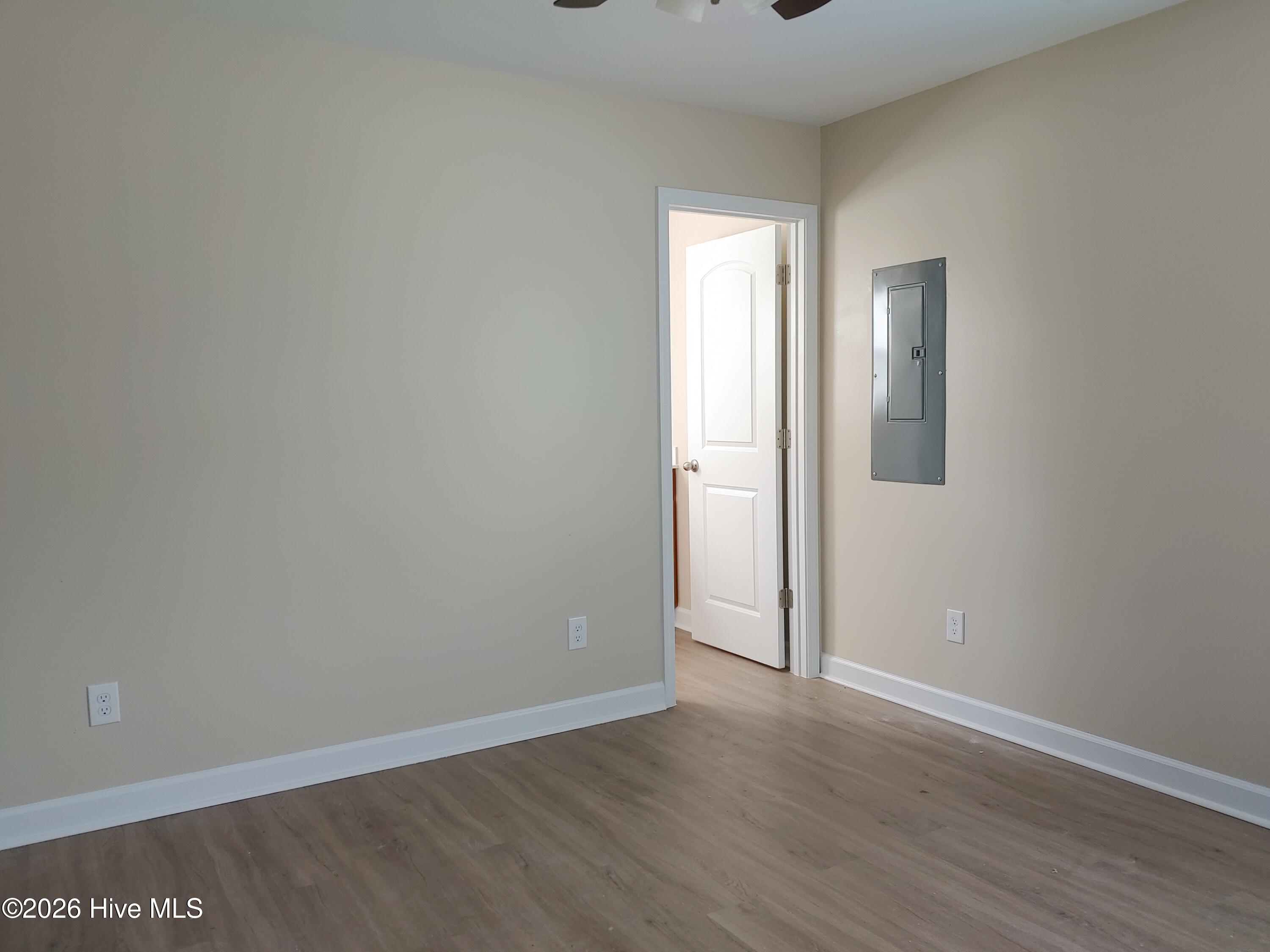 419 Belgrade-Swansboro Road Stella, NC 28582 - Photo 4 of 8