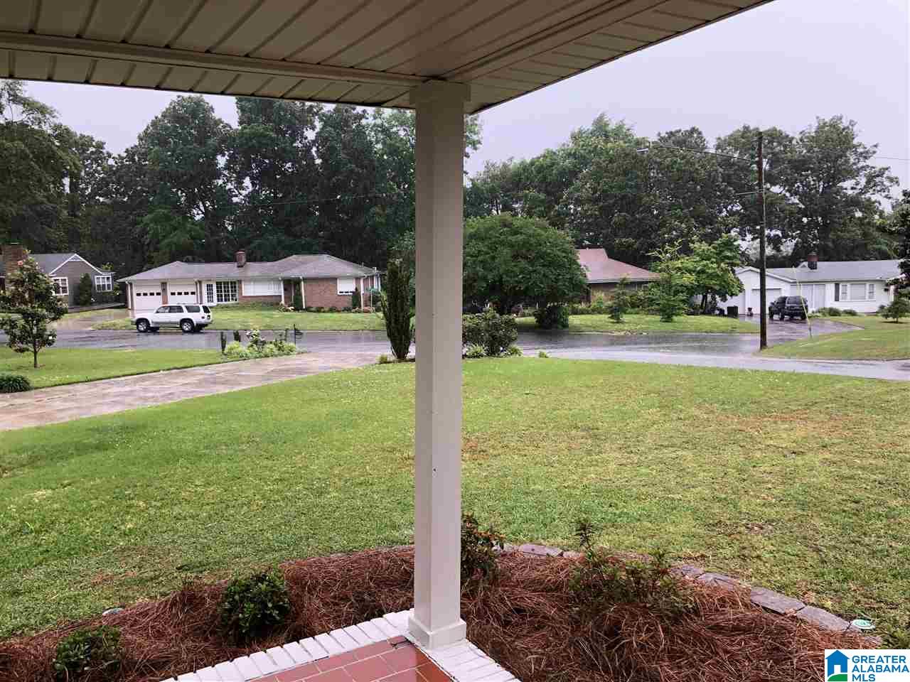 824 57th Street South Birmingham, AL 35212 - Photo 3 of 29
