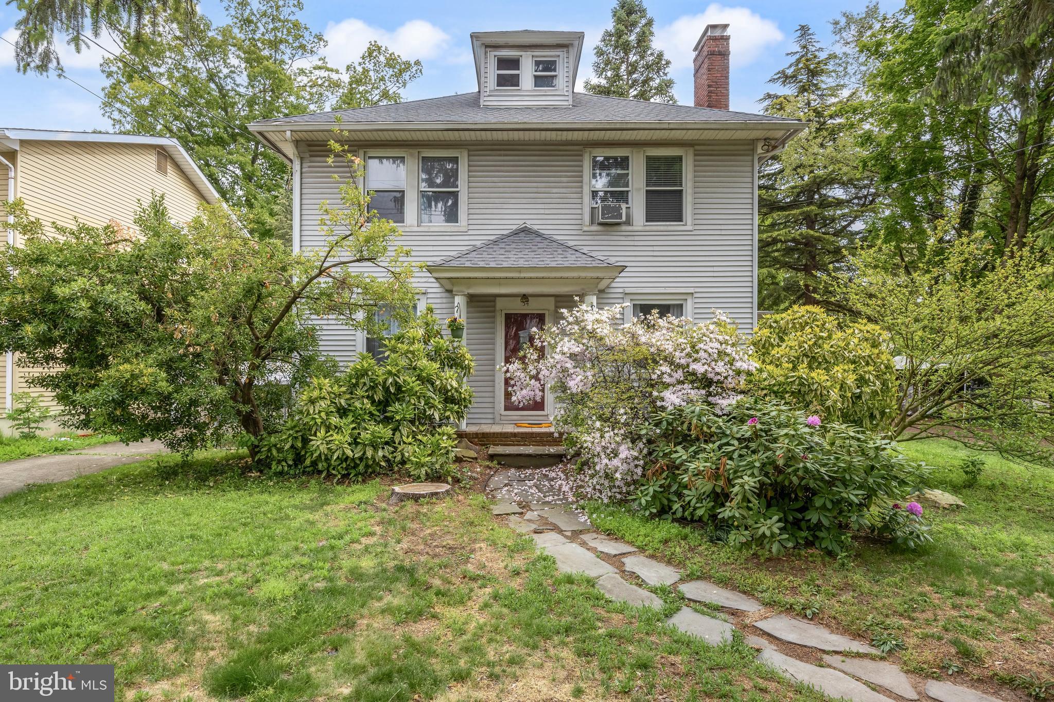 54 Warren Street Beverly, NJ 08010 - Photo 1 of 39