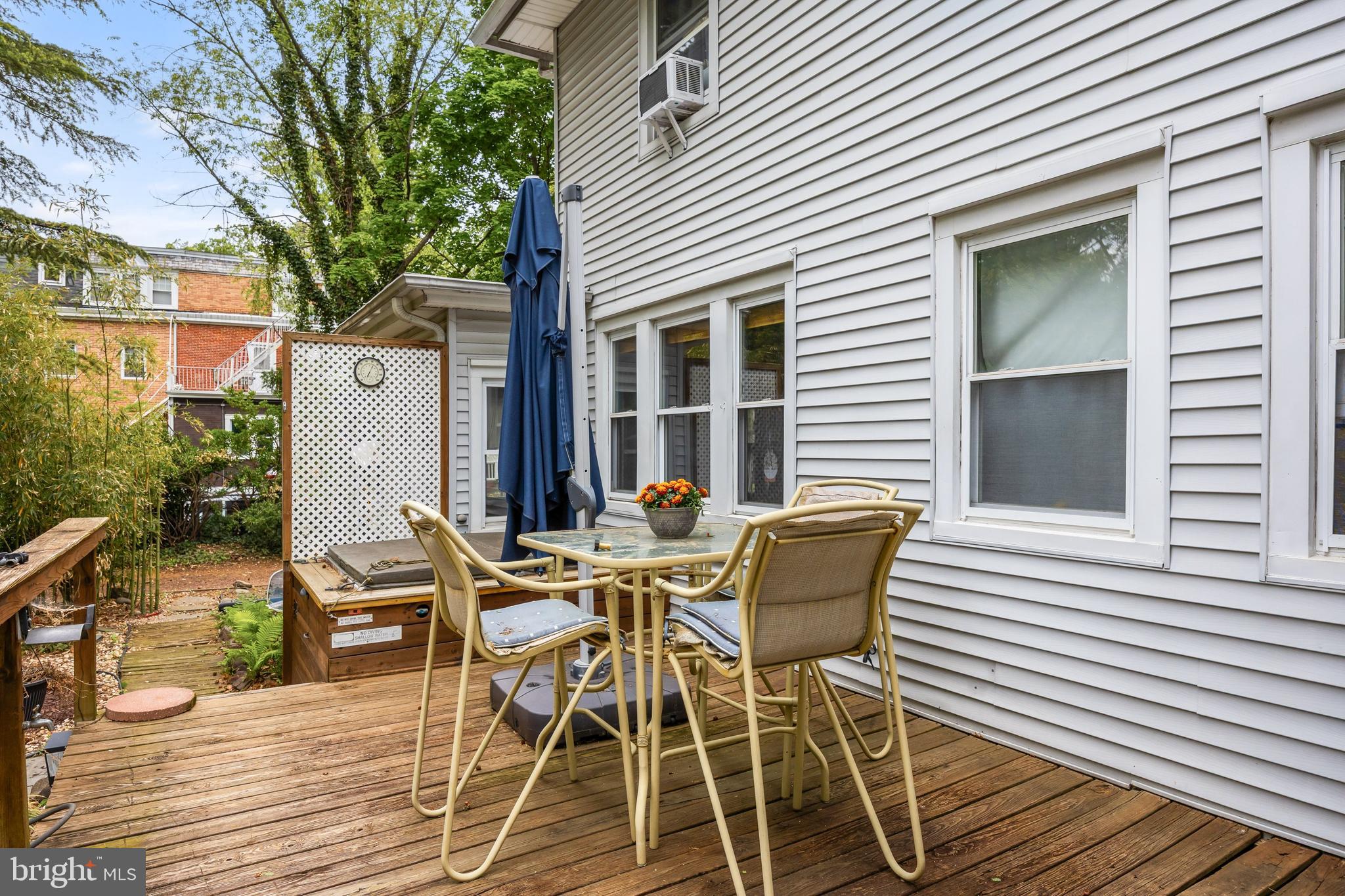 54 Warren Street Beverly, NJ 08010 - Photo 25 of 39