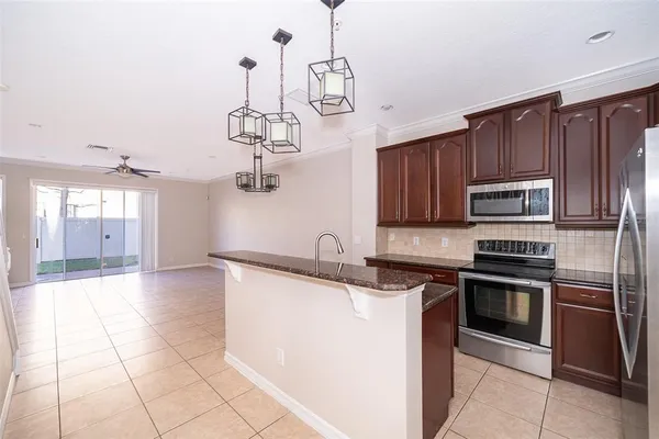 $2,550 | 4824 Fiorazante Avenue, Orlando, FL 32839