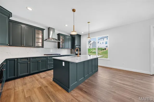 $739,900 | 303 Clewer Park Court, Lake St. Louis, MO 63367