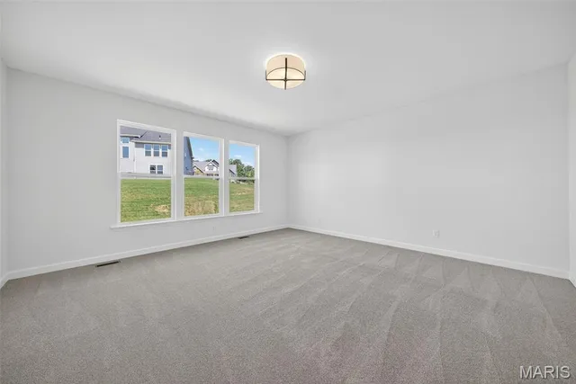 $739,900 | 303 Clewer Park Court, Lake St. Louis, MO 63367