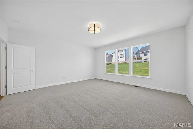 $739,900 | 303 Clewer Park Court, Lake St. Louis, MO 63367