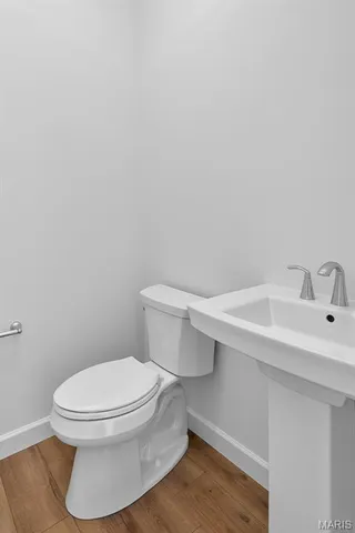 $739,900 | 303 Clewer Park Court, Lake St. Louis, MO 63367