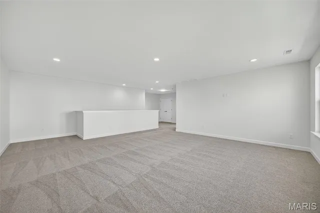 $739,900 | 303 Clewer Park Court, Lake St. Louis, MO 63367