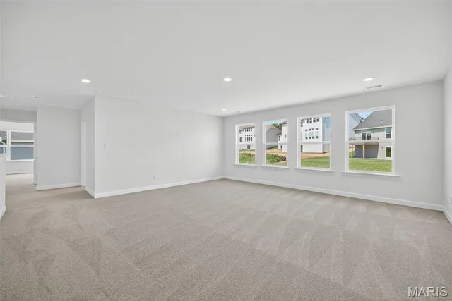 $739,900 | 303 Clewer Park Court, Lake St. Louis, MO 63367