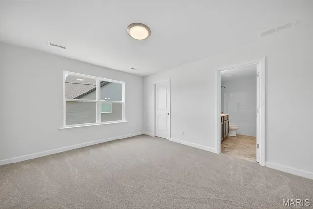 $739,900 | 303 Clewer Park Court, Lake St. Louis, MO 63367