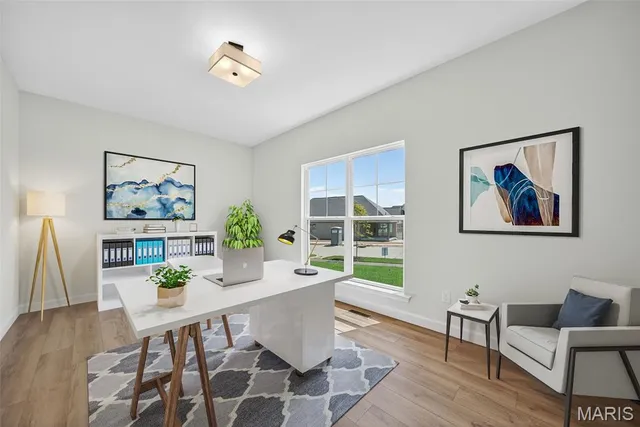 $739,900 | 303 Clewer Park Court, Lake St. Louis, MO 63367