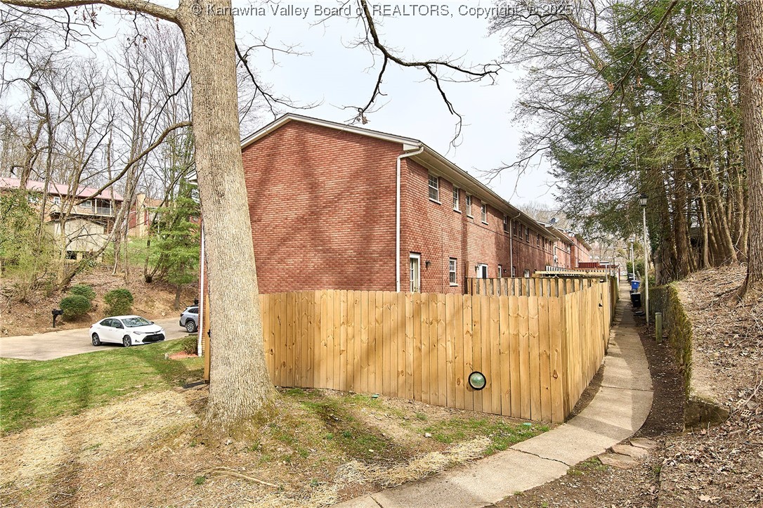 727 Castlegate Road Charleston, WV 25303 - Photo 39 of 40 Gallery Image 39