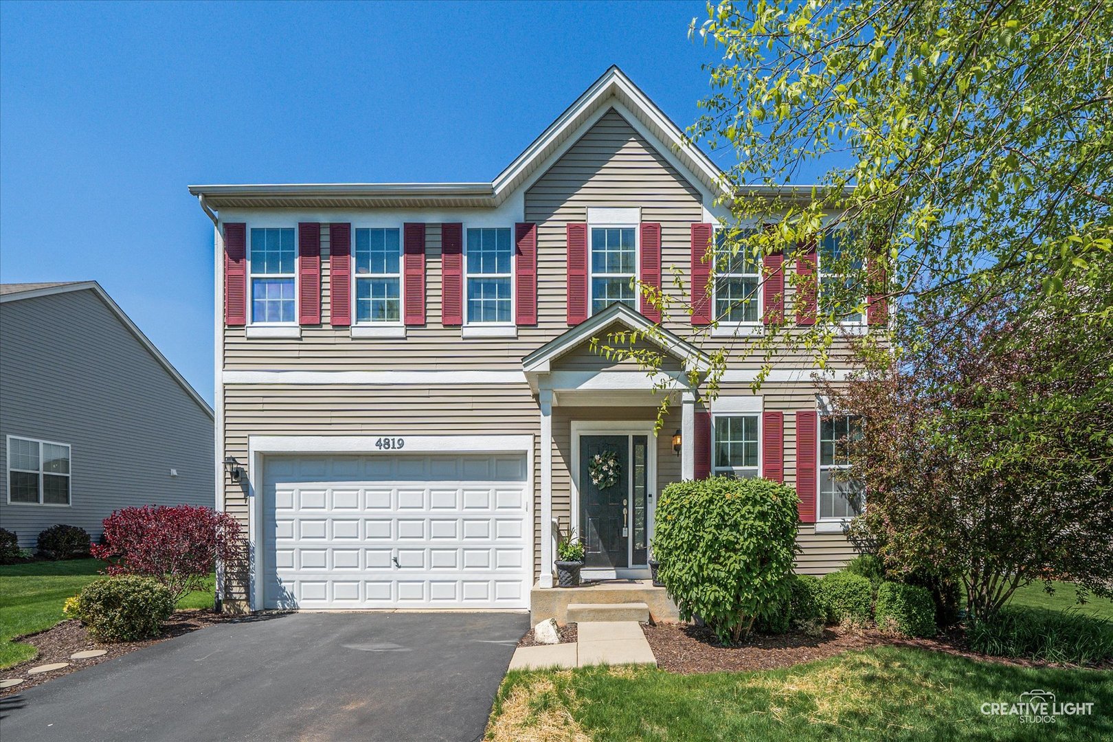 4819 Butler Street Oswego, IL 60543 - Photo 3 of 29 Gallery Image 3