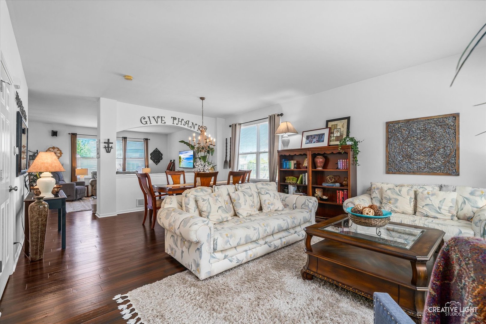 4819 Butler Street Oswego, IL 60543 - Photo 4 of 29 Gallery Image 4