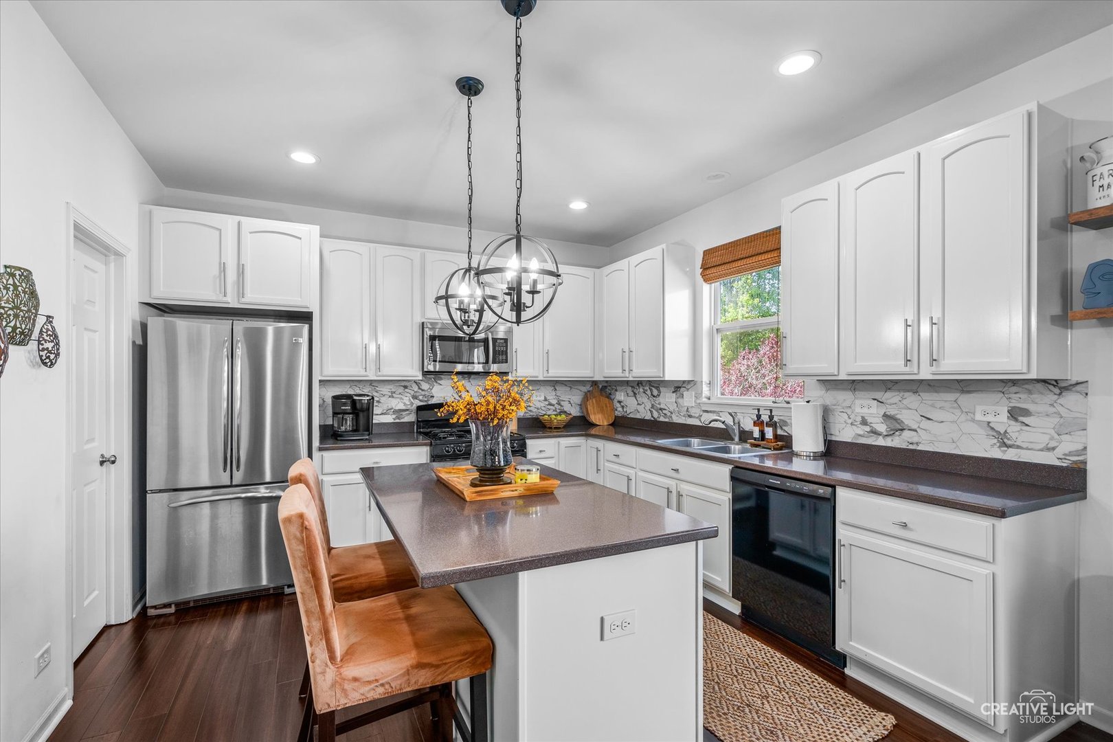 4819 Butler Street Oswego, IL 60543 - Photo 10 of 29 Gallery Image 10