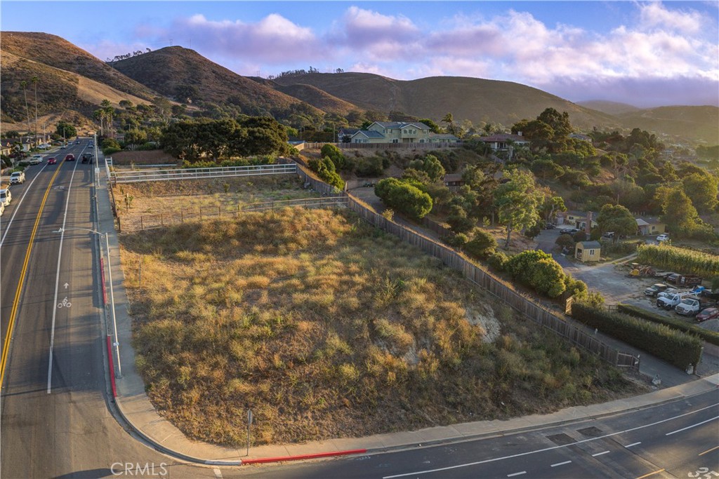 209 South 7th Street Lompoc, CA 93436 - Photo 7 of 10