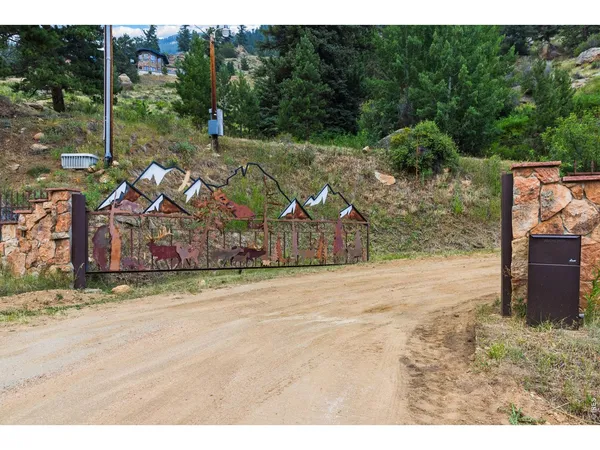 $2,750,000 | 2701 Fall River Road, Estes Park, CO 80517