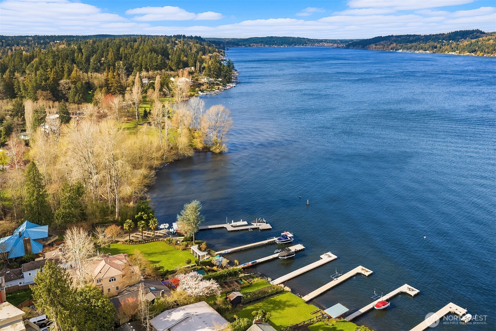 8772 Sand Point Way Northeast Seattle, WA 98115 - Photo 38 of 40