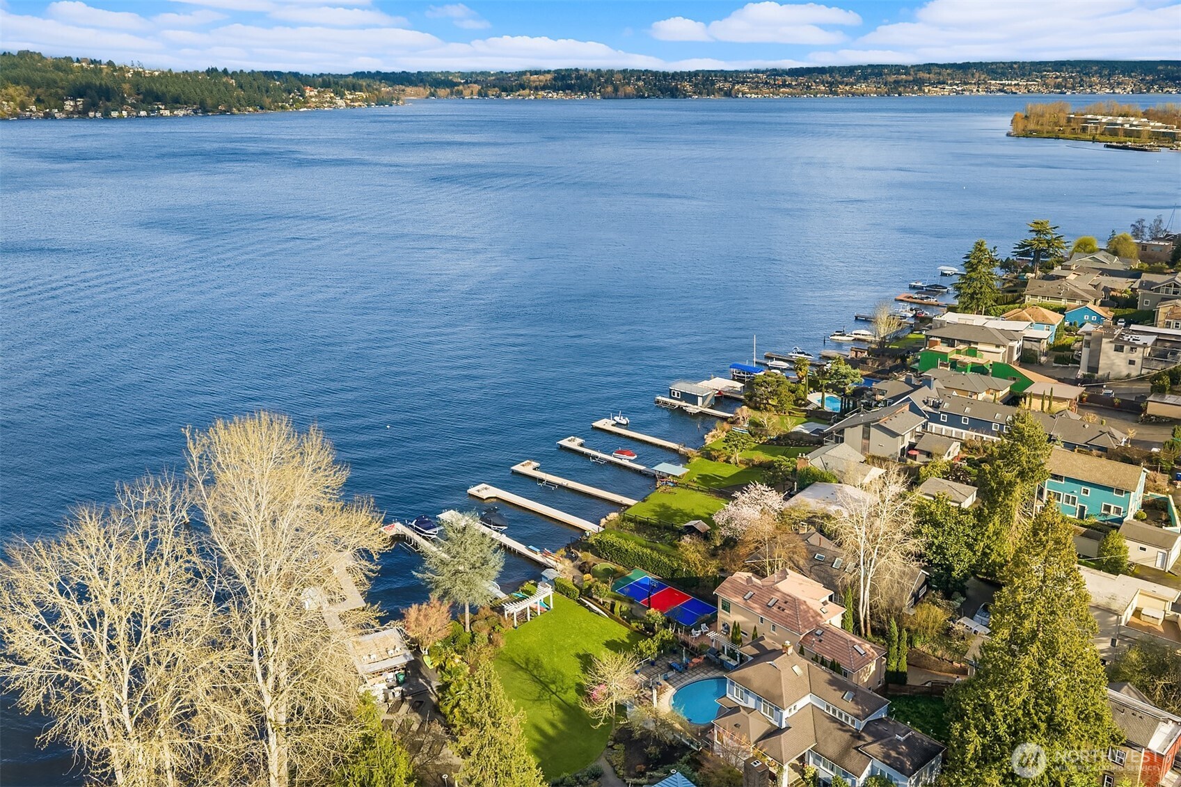 8772 Sand Point Way Northeast Seattle, WA 98115 - Photo 39 of 40