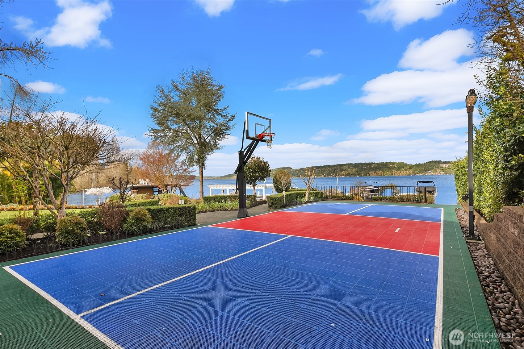 8772 Sand Point Way Northeast Seattle, WA 98115 - Photo 6 of 40