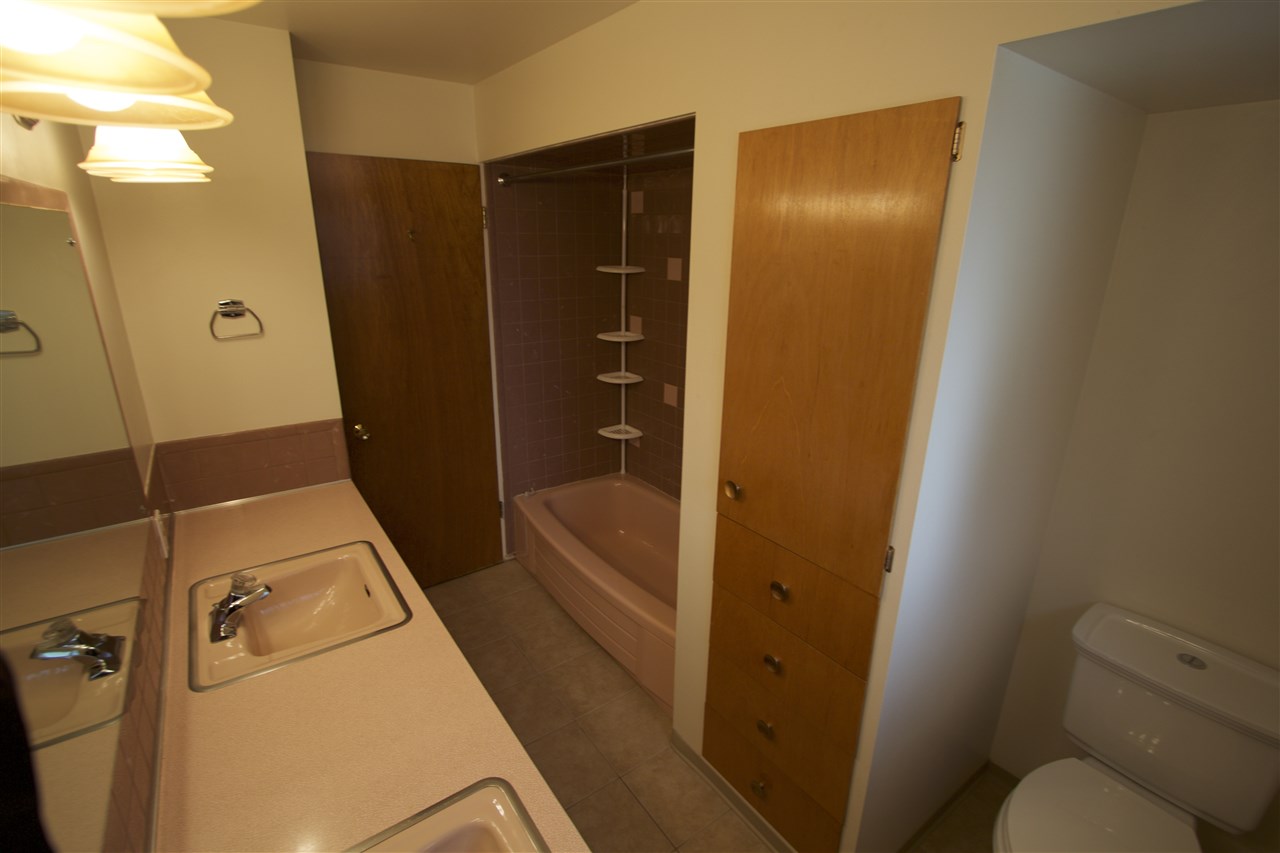 3527 West Indian Trail Road Spokane, WA 99208 - Photo 8 of 16 Gallery Image 8
