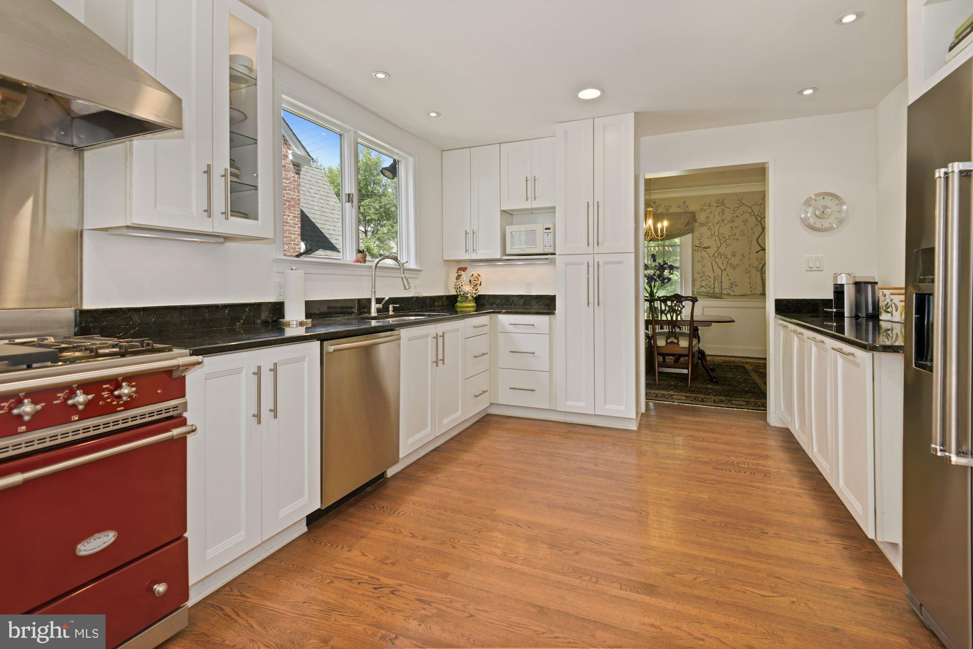 5918 Broad Branch Road Northwest Washington, DC 20015 - Photo 13 of 44 True Chef's Kitchen Remodeled in 2009