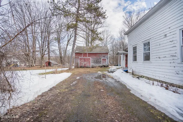 $180,000 | 632 County Rte 49, Cossayuna, NY 12823