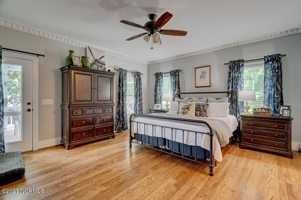 207 Newton Road Hampstead, NC 28443 - Photo 25 of 58 207NewtonEdit-29