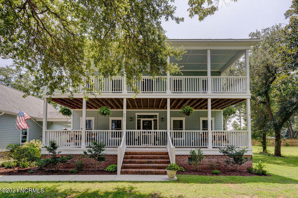 207 Newton Road Hampstead, NC 28443 - Photo 3 of 58 207NewtonEdit-2