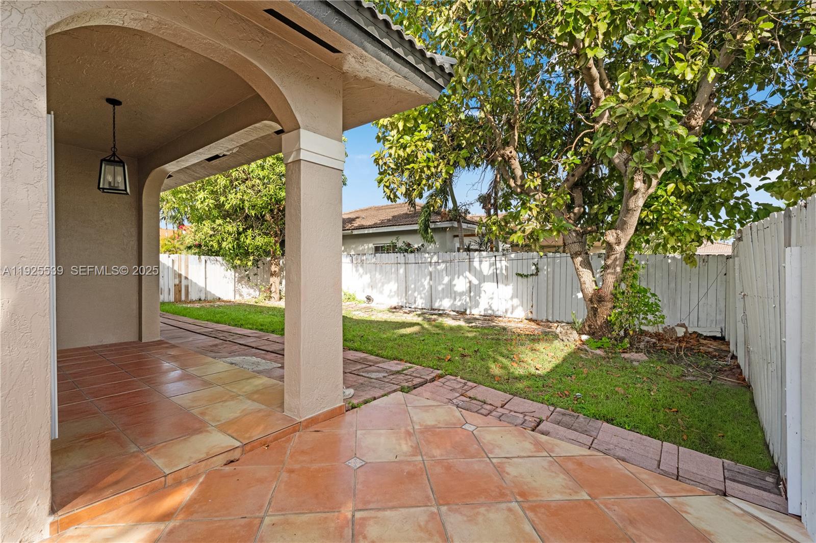 13941 Southwest 13th Street Miami, FL 33184 - Photo 21 of 27