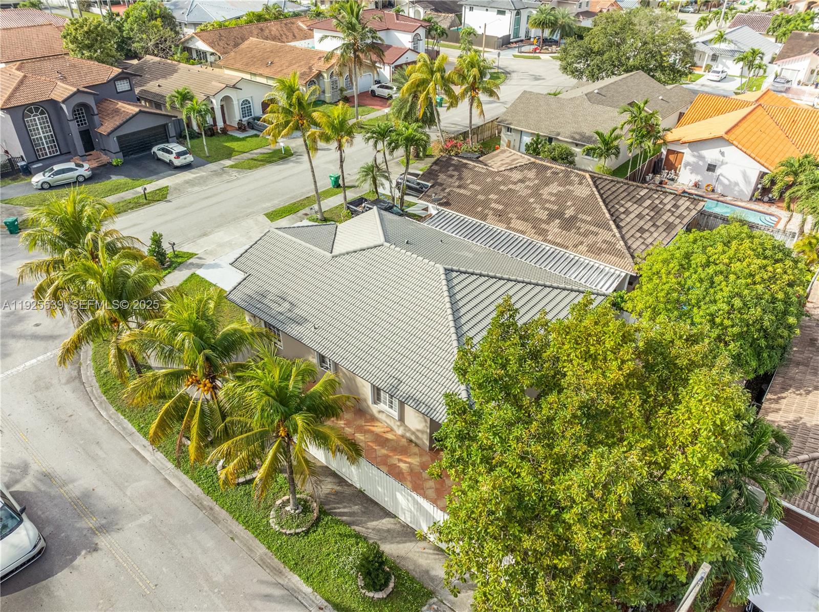 13941 Southwest 13th Street Miami, FL 33184 - Photo 27 of 27