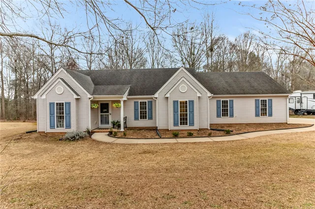 $324,900 | 144 Jefferson Road, West Union, SC 29696